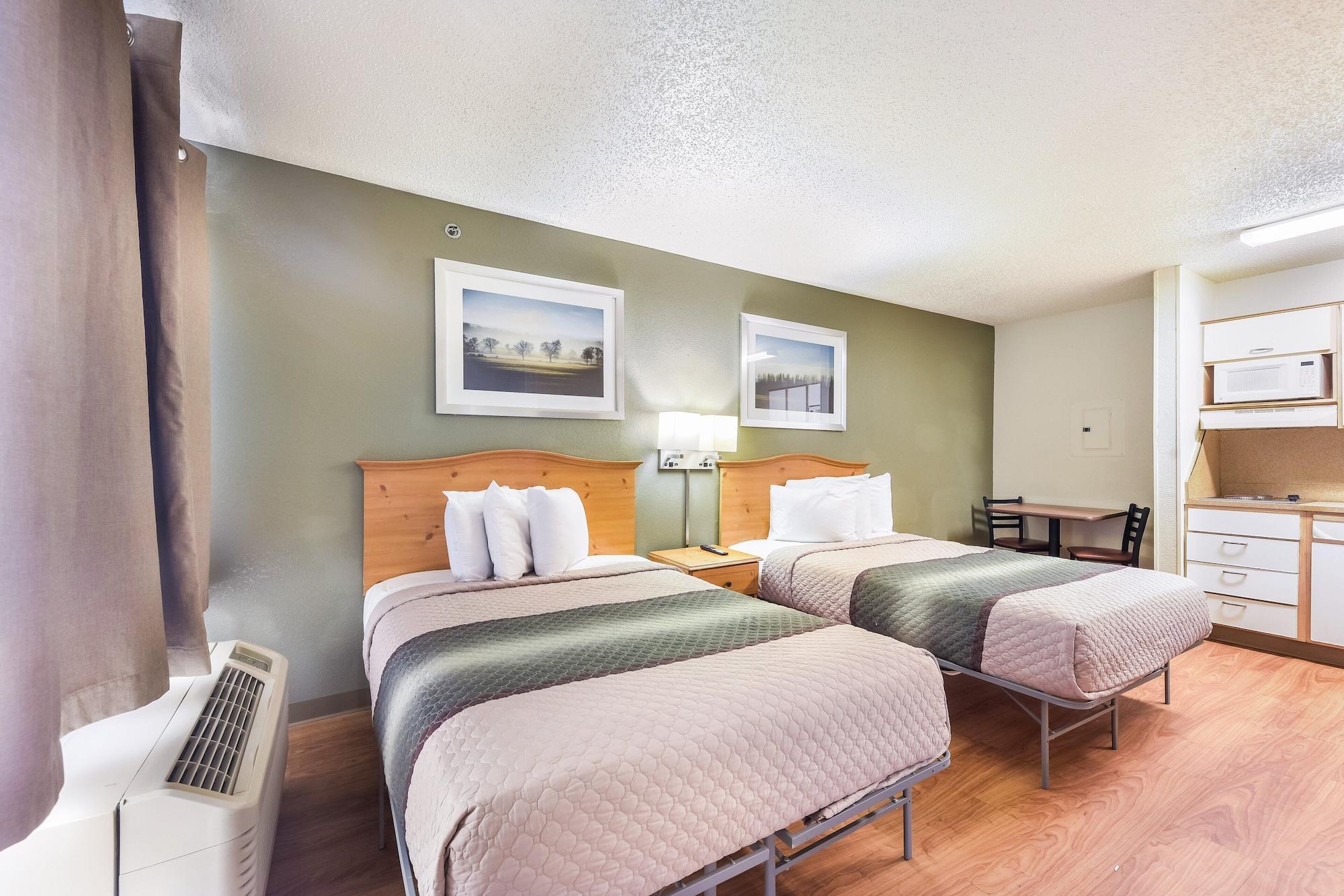 Hometowne Studios By Red Roof Dallas - North Addison - Tollway Екстер'єр фото